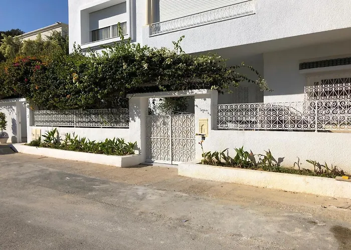 New Cosy 2 Bedrooms In La Marsa
